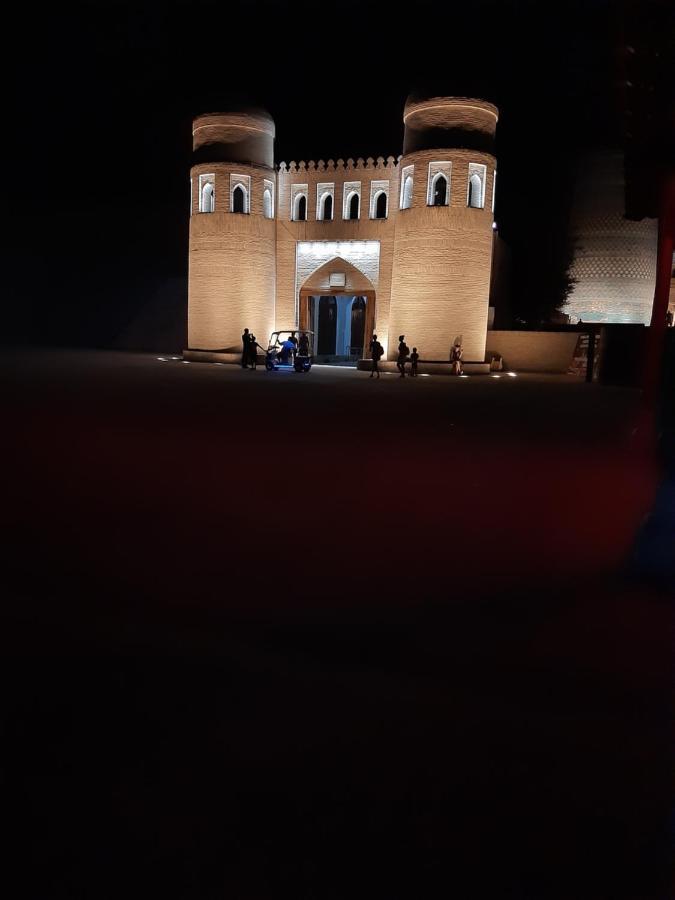 Doppi Hotel Khiva Exterior foto